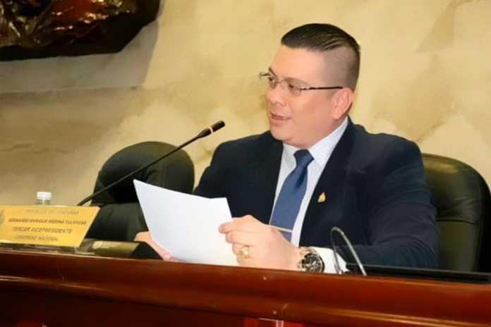 Capturan a diputado de la Alianza Patriótica por violencia doméstica