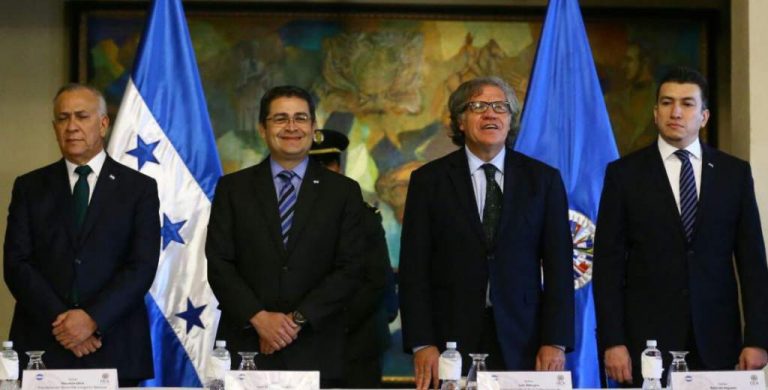 Almagro reitera en CNN que OEA no ha reconocido victoria de JOH