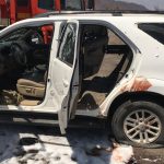 Carro-de-assaltantes-de-aviao-no-Aeroporto-de-Salgueiro-com-adesivo-de-Gonzaga-Patriota-Foto-Cortesia-